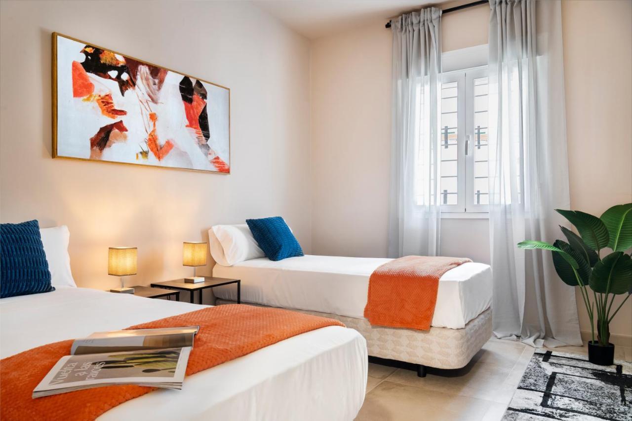 Triana Pureza Suite Con Patio Privado Seville Ngoại thất bức ảnh